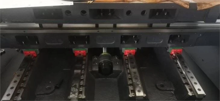 CNC Machine Center